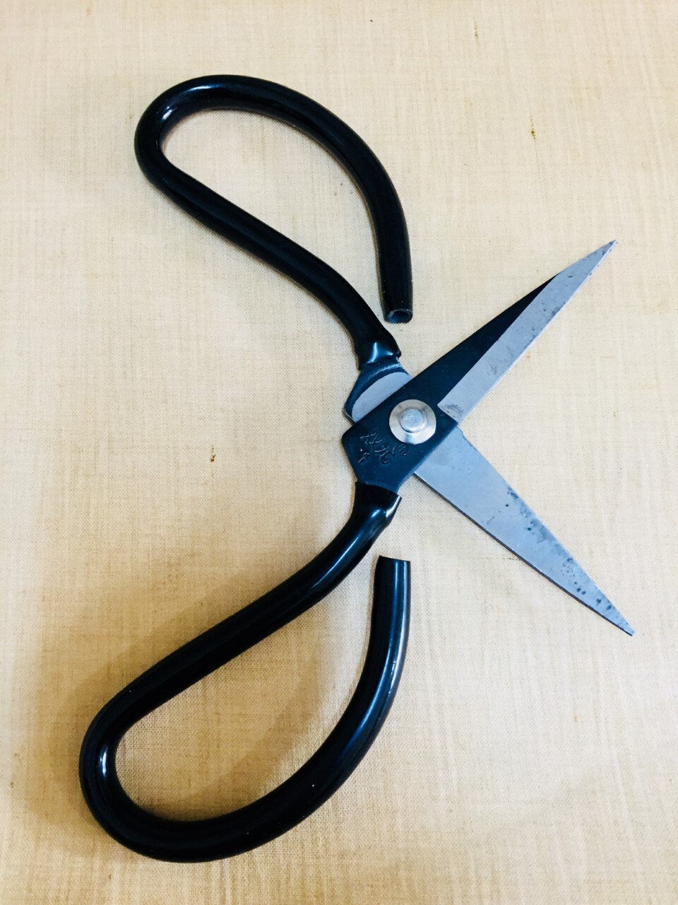 Scissors, Strong solid metal, Upholstery Craft Supply, Vintage style, traditional hand forged cast, iron tailors,Garden Scissors, heavy work