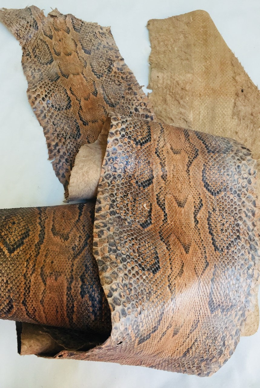 Snake Genuine Leather , natural Crafted uses , Craft supply , Real Leather , Vintage Desert Snake , Upholstery Supply, size about 280cm
