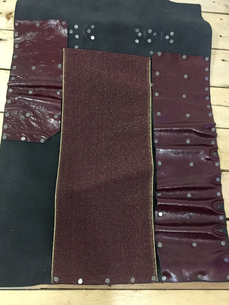 Burgundy 14 Slots knife Roll with long strap HandCrafted, Chefs bag Gift Cow Genuine Leather, Holder kitchen Supply, 48cmX68cm mixed colours
