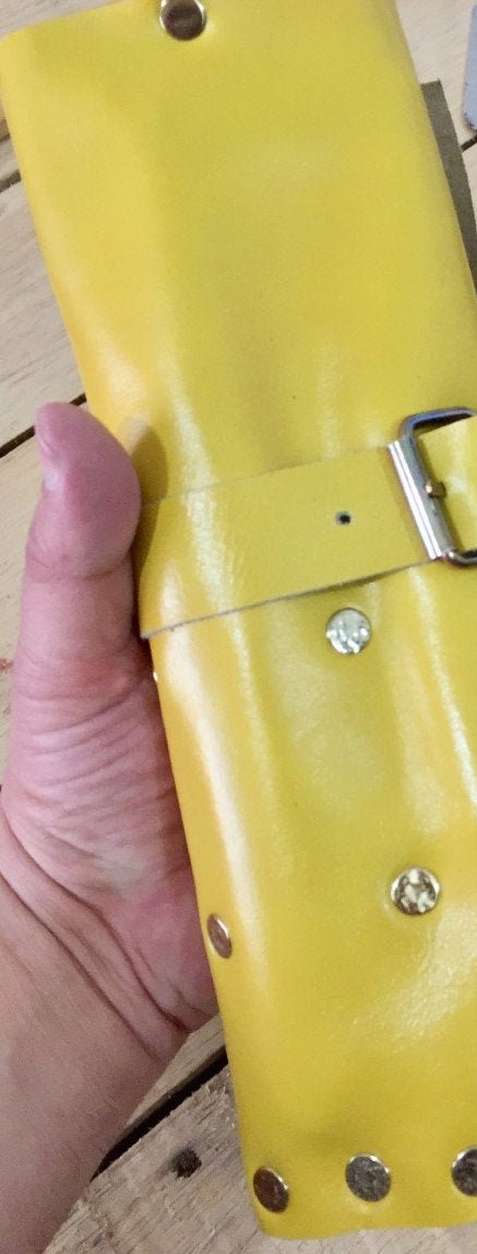 6 Slots Tools Roll for Woodworkers,Carving Tool Roll, Chisel Roll, Tool Organizer, Tool Holder,Tool Storage Genuine leather Bag , Yellow