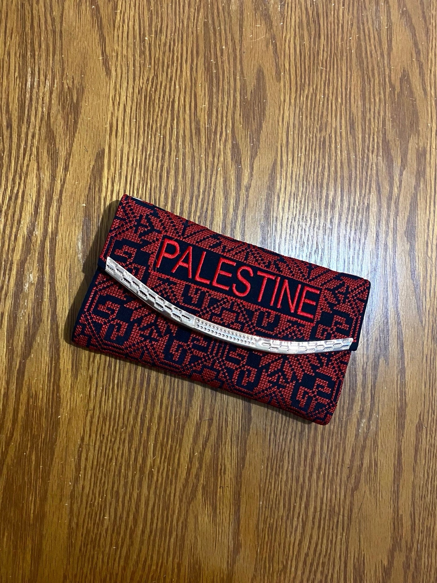 Embroidery Pouch, tatreez Palestine gifts, Red Formal Tatreez handbag, Keffiyeh Arafat Hatta, Small Case, Keffiyeh Vintage Dress Clothing