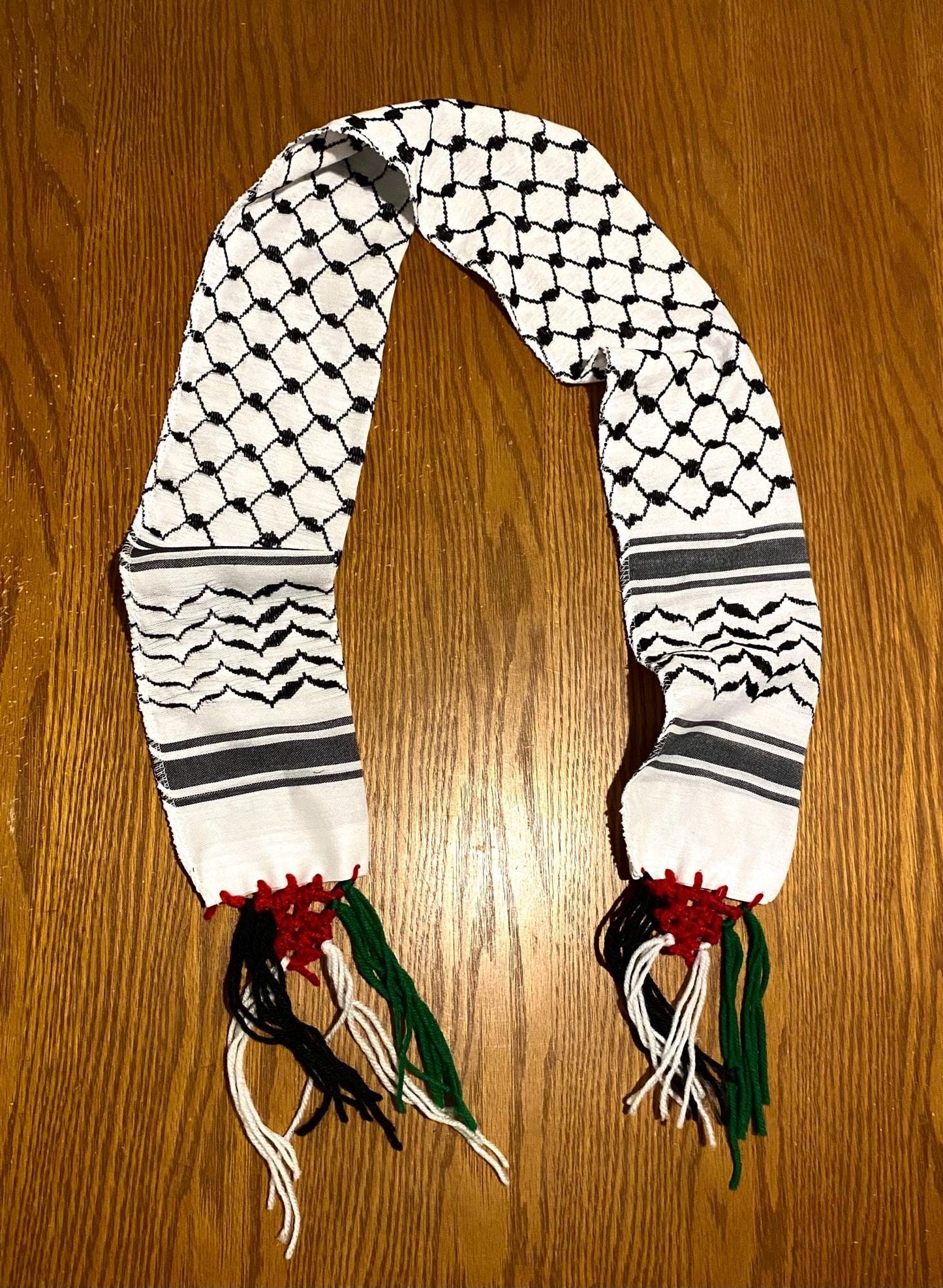 Palestine Kuffiyeh Flag Scarf, Keffiyeh Arabian Arafat Hatta design, Student Graduation, Tie kofyah Scarves Parties, Bandana 52inchX4.2inch