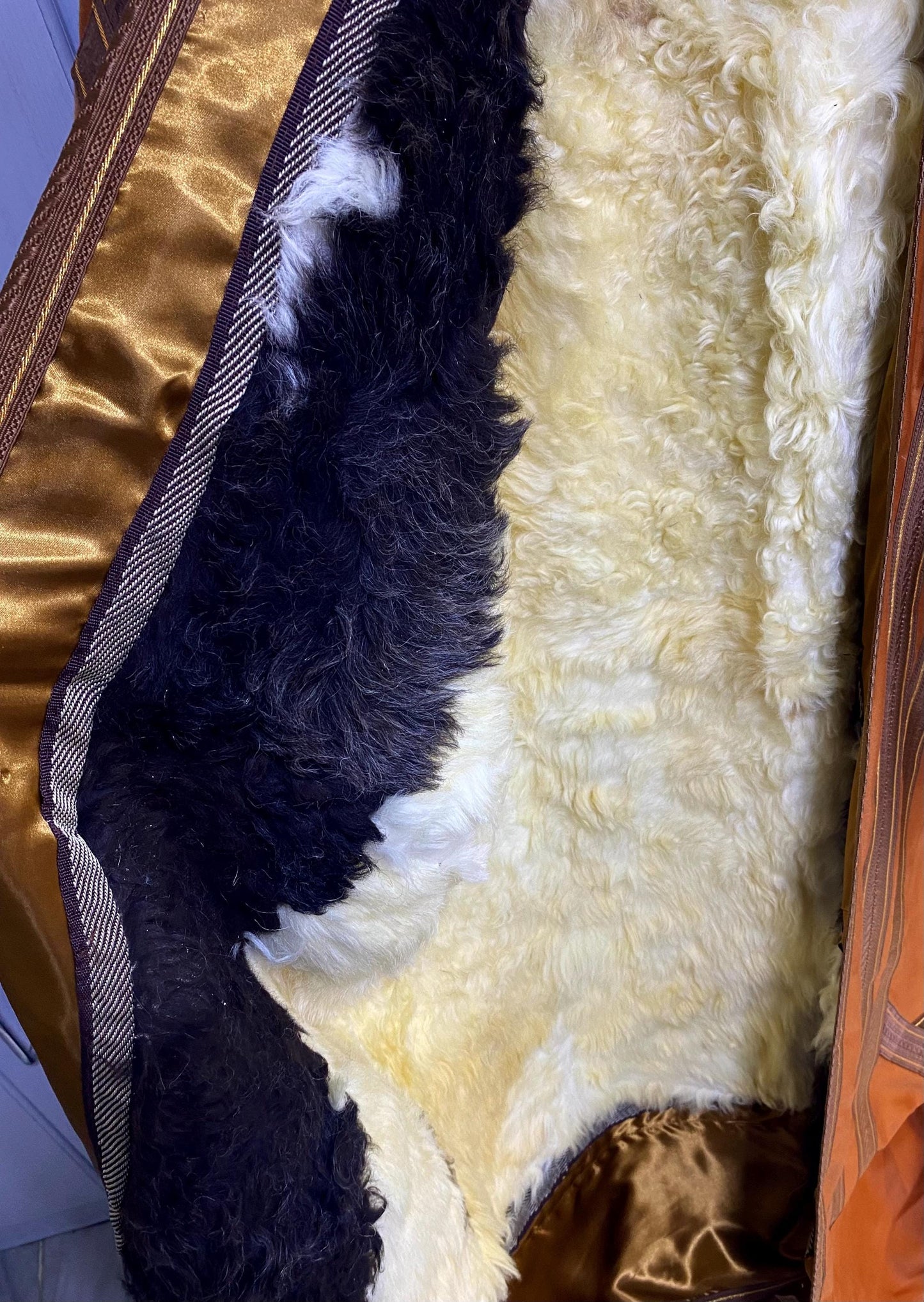 Genuine Leather Farwa Winter Bisht Coat, Unique Natural Fur Real Leather, Bedouin Arab Style, Vintage Authentic Clothing, handmade, heavy