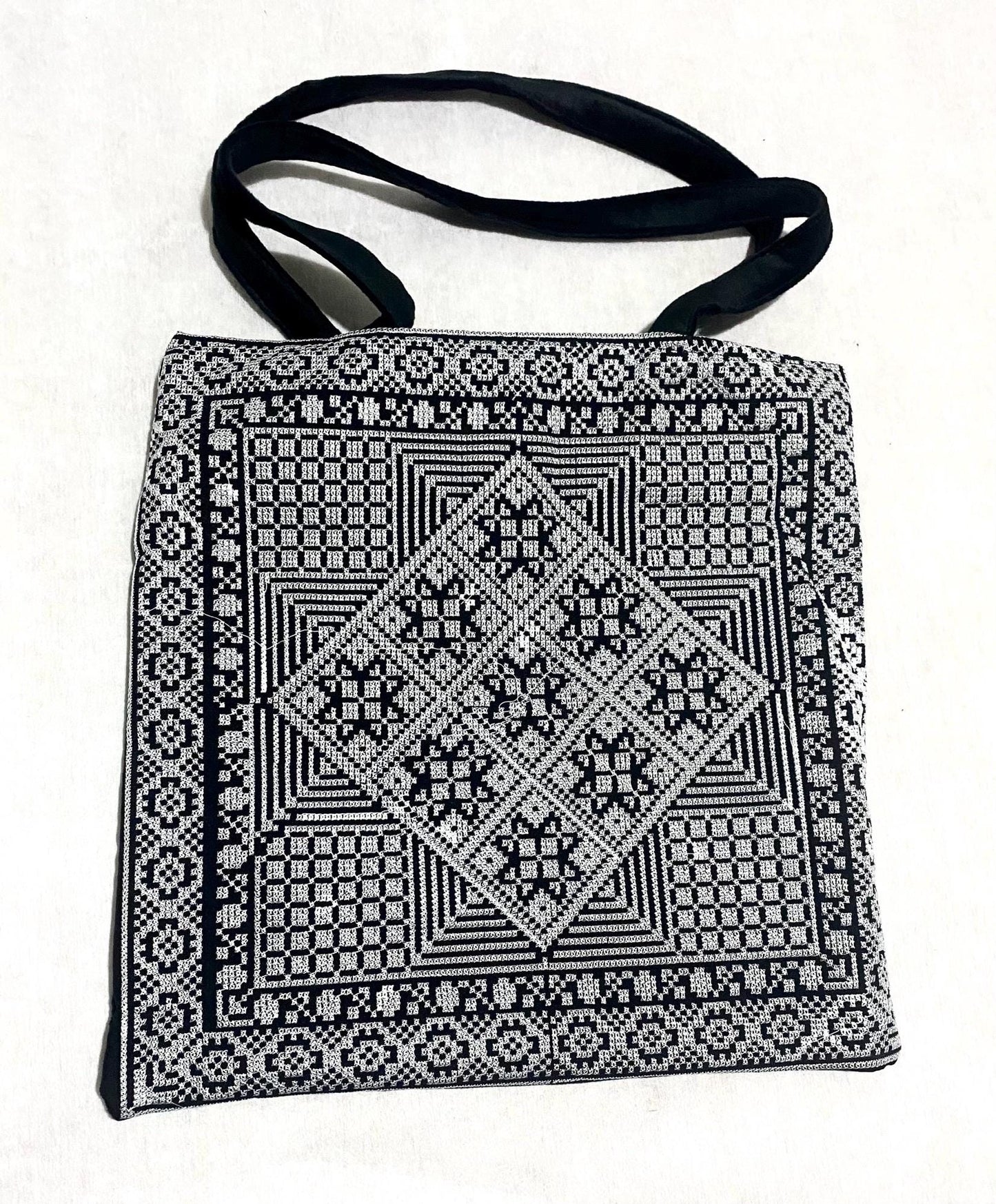 Embroidery Palestine Tote Grey Bag, Keffiyeh Scarf, Tatreez Shoulder Bag, Vintage Unique Handmade Heavy Work multi-function Zipper