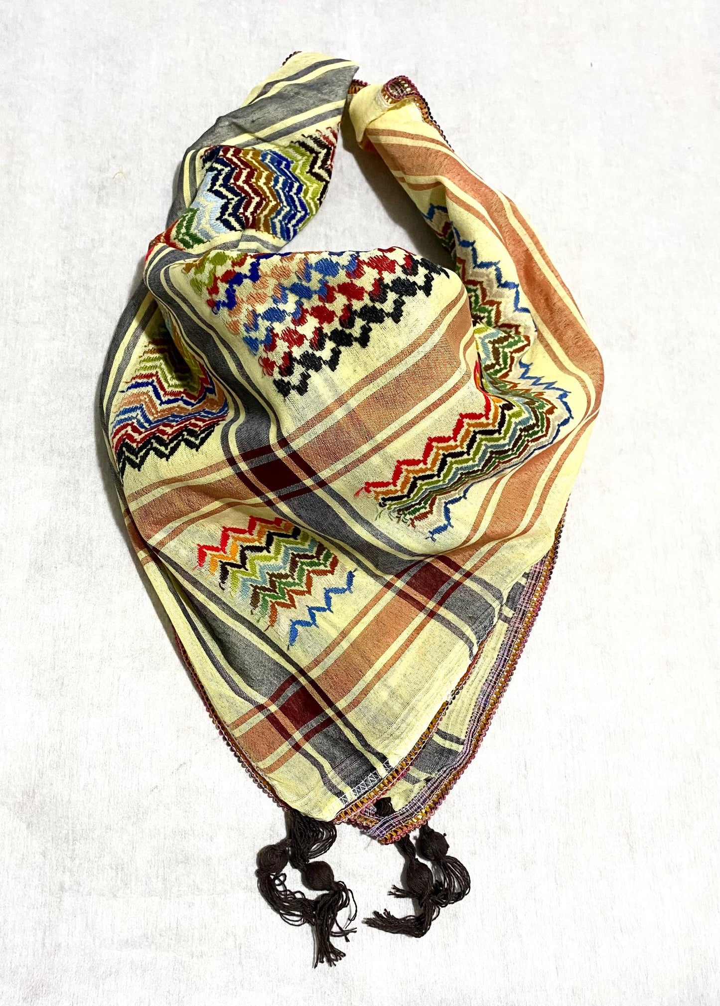 Palestine Scarfs, Unique Arab Scarf , Desert Bandana face Cover, Headwear Head wrap, Windproof Mask, Vintage dress Hatta Shemagh Kuffyieh