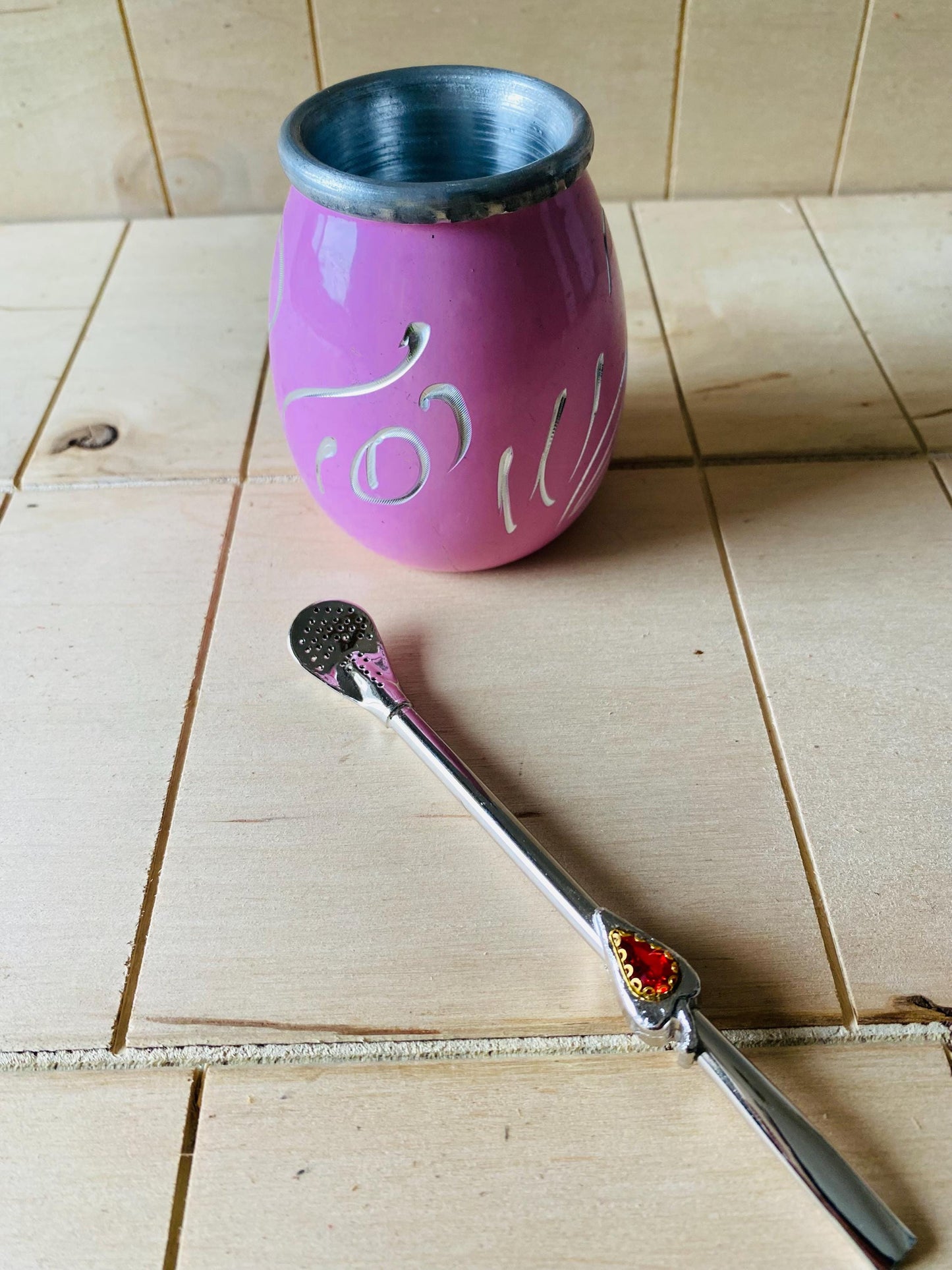 Mate Tea Silver Pink cup, Unique Yerba Mate Cup +Straw, drinking places fountain, water carved, Filter Bombilla Straw handmade 50mL