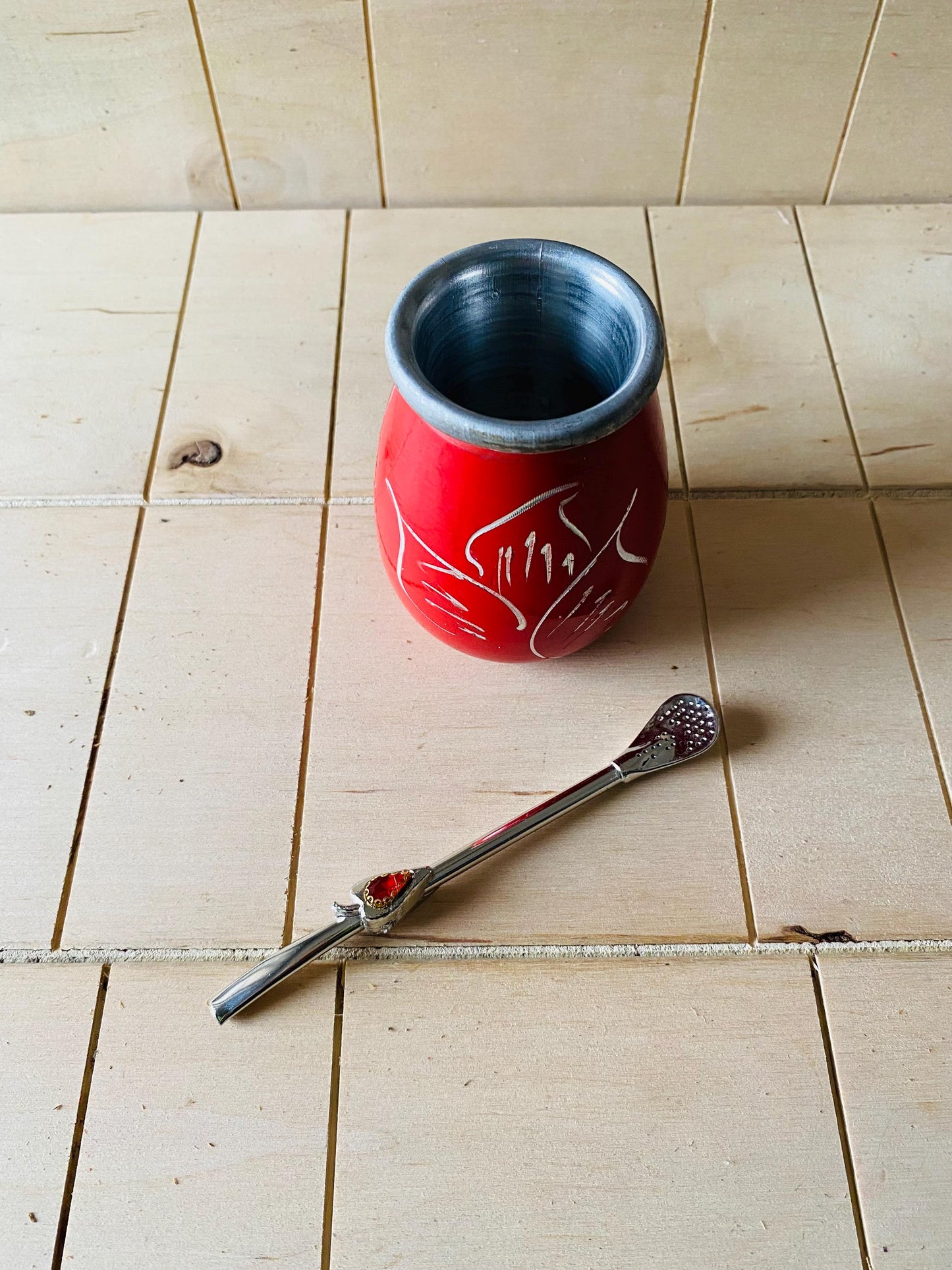 Mate Tea Silver Red cup, Unique Yerba Mate Cup +Straw, drinking places fountain, water carved Filter Bombilla Straw handmade 50mL