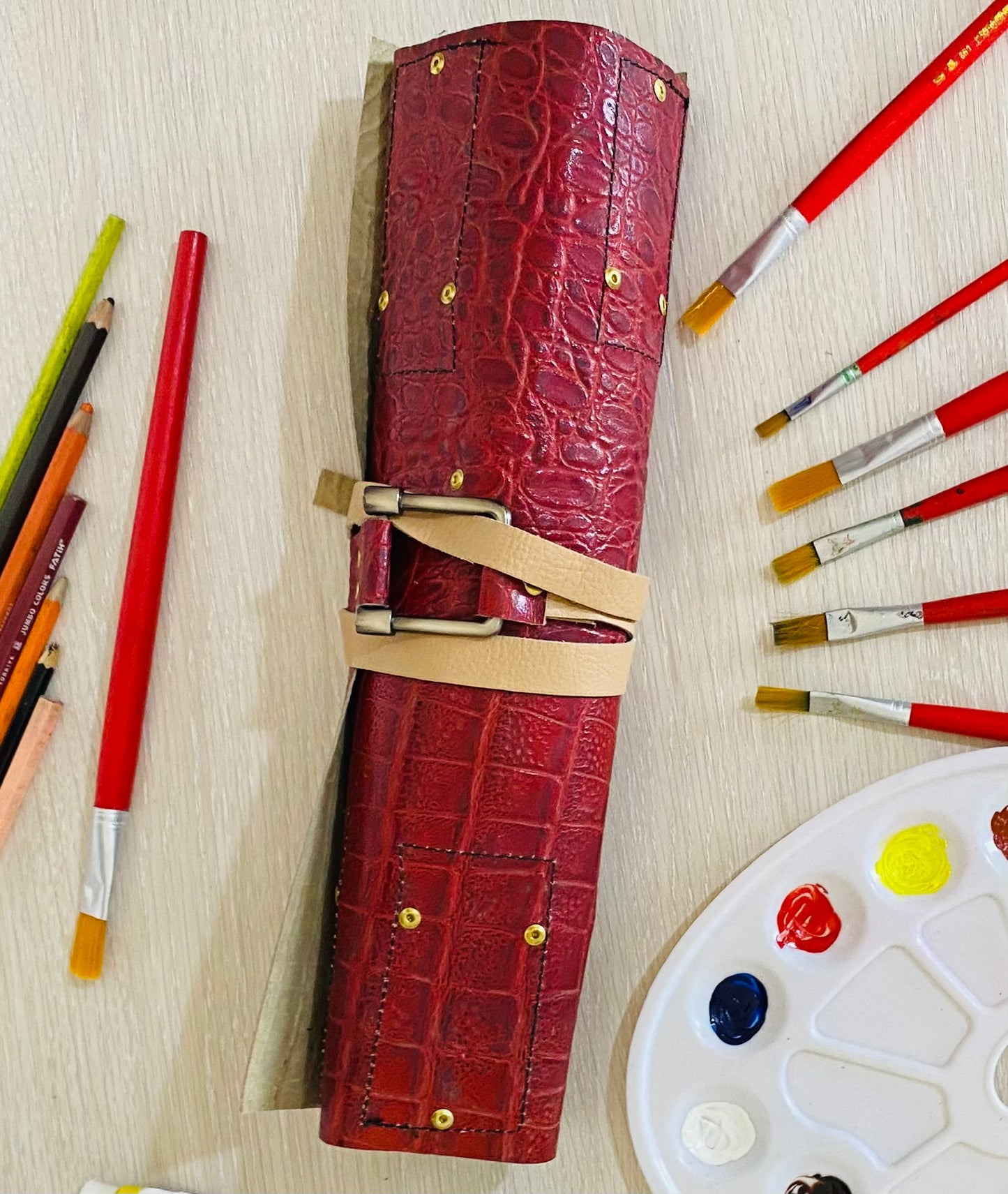 Crocodile Art Paint Roll Leather Artist Craft Brush Pencil Supply Tool Burgundy