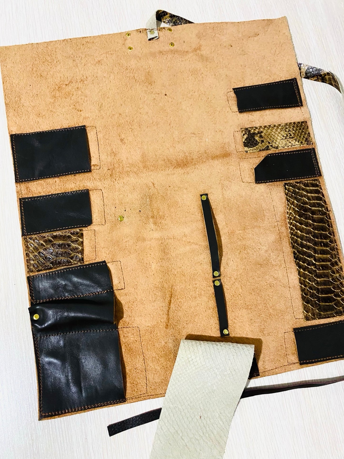 11 Slots Knife Roll, Chef bag, Cow Genuine Leather Knives Roll, Tools Chefs Gift Kitchen Supply, Snake Baige Brown colour Size 41cmX50cm