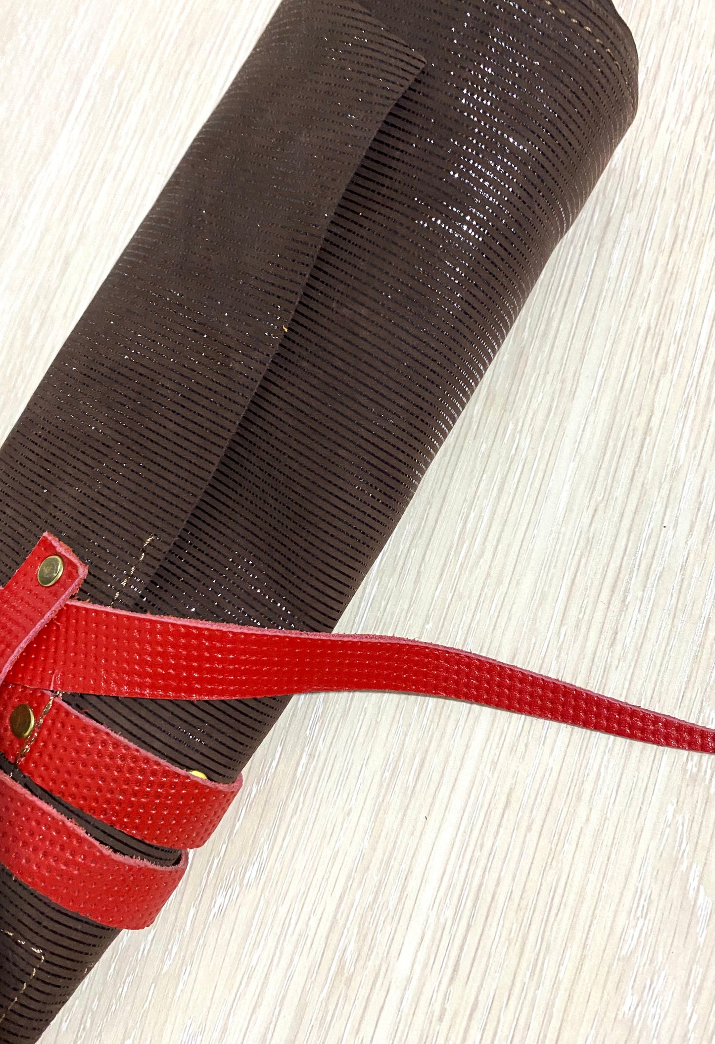 6 Slots Knife Roll, Chef bag, Cow Genuine Leather Knives Roll, Tools HolderBag ,Chefs Gift Kitchen Supply Red Brown Colour Size 32cmX48cm
