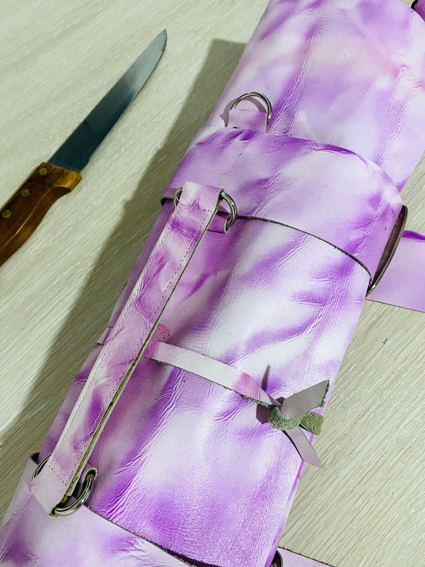 16 Slots Pink Knife Roll, Handmade Chefs bag, Cow Genuine Leather Knives Roll Holder Bag Gift Kitchen Supply