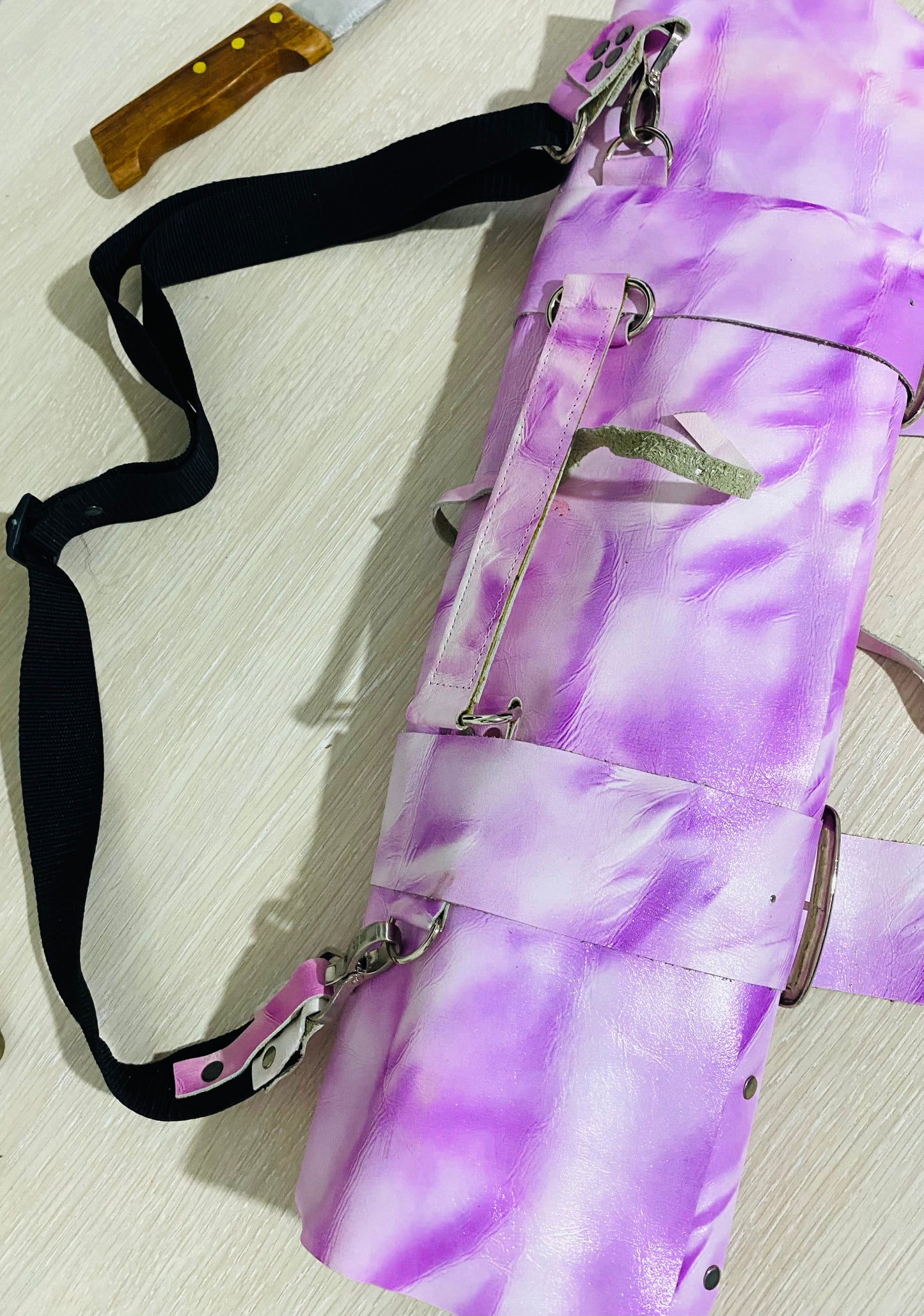 16 Slots Pink Knife Roll, Handmade Chefs bag, Cow Genuine Leather Knives Roll Holder Bag Gift Kitchen Supply