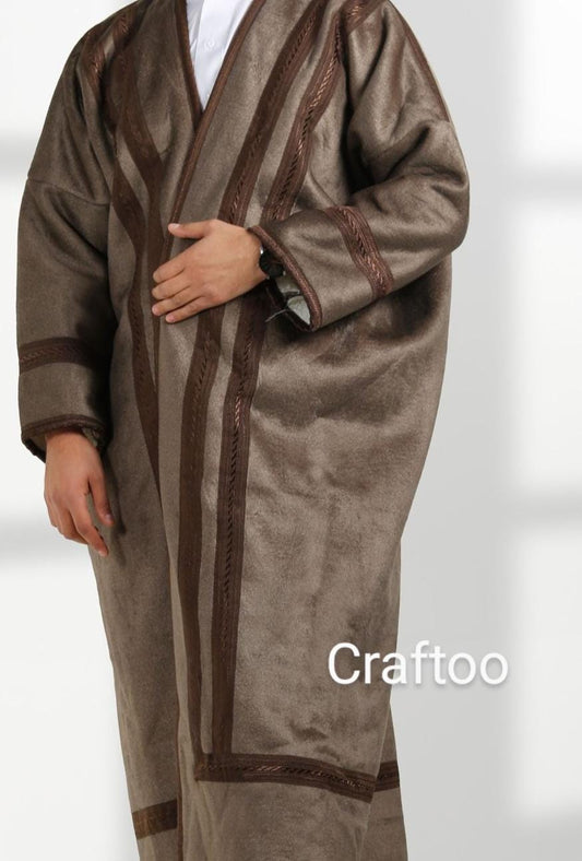 Farwa Bisht Coat, Unique Fur, Arab Style Winter Coat, Warm and Heavy, Unisex Clothing, Vintage Traditional Western Pattern, Elegance Farwa