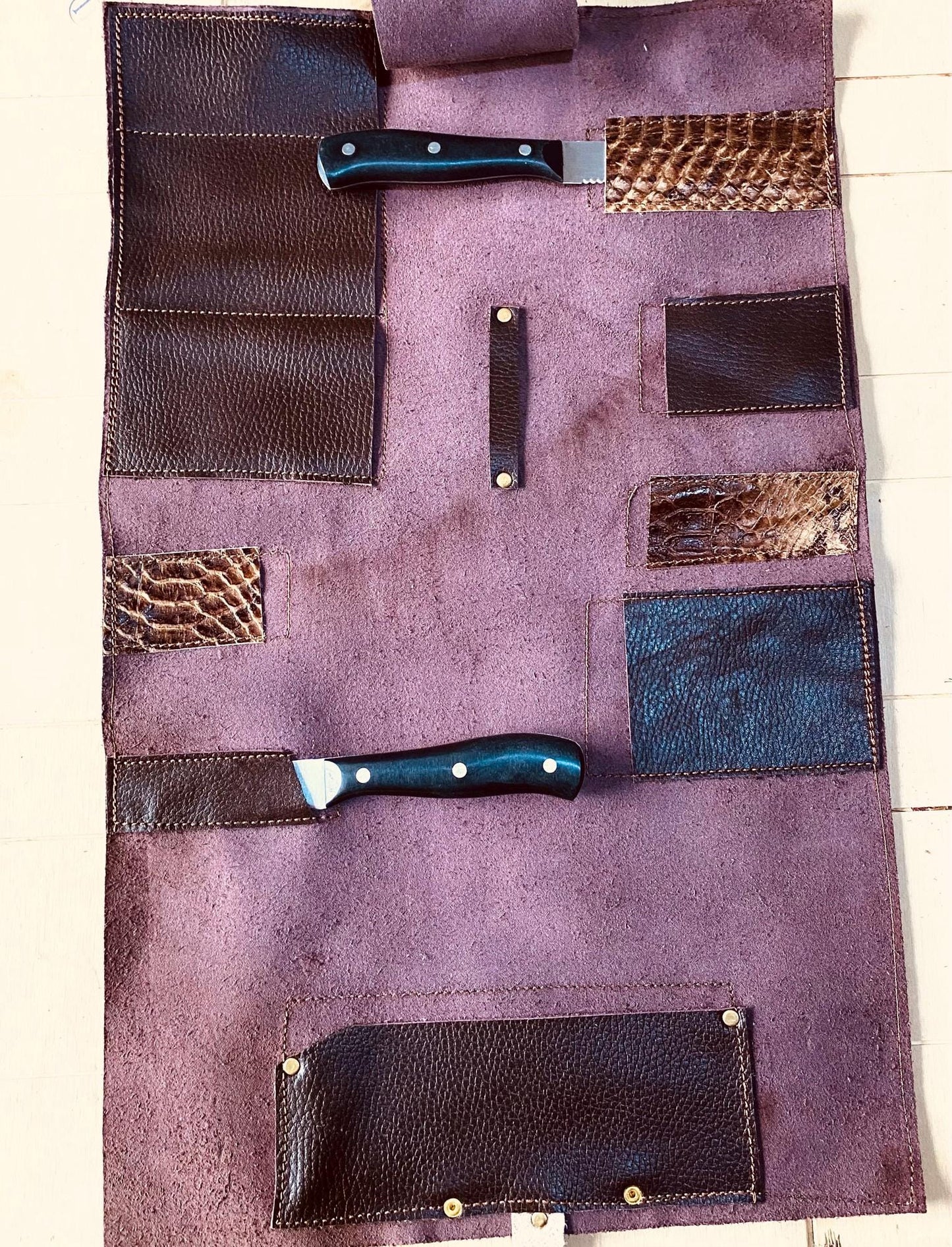10 Slots Knife Roll, Chef bag, Cow Genuine Leather Knives Roll, Snake Leather, Tools Chefs Gift Kitchen Supply brown colour Size 35cmX56cm